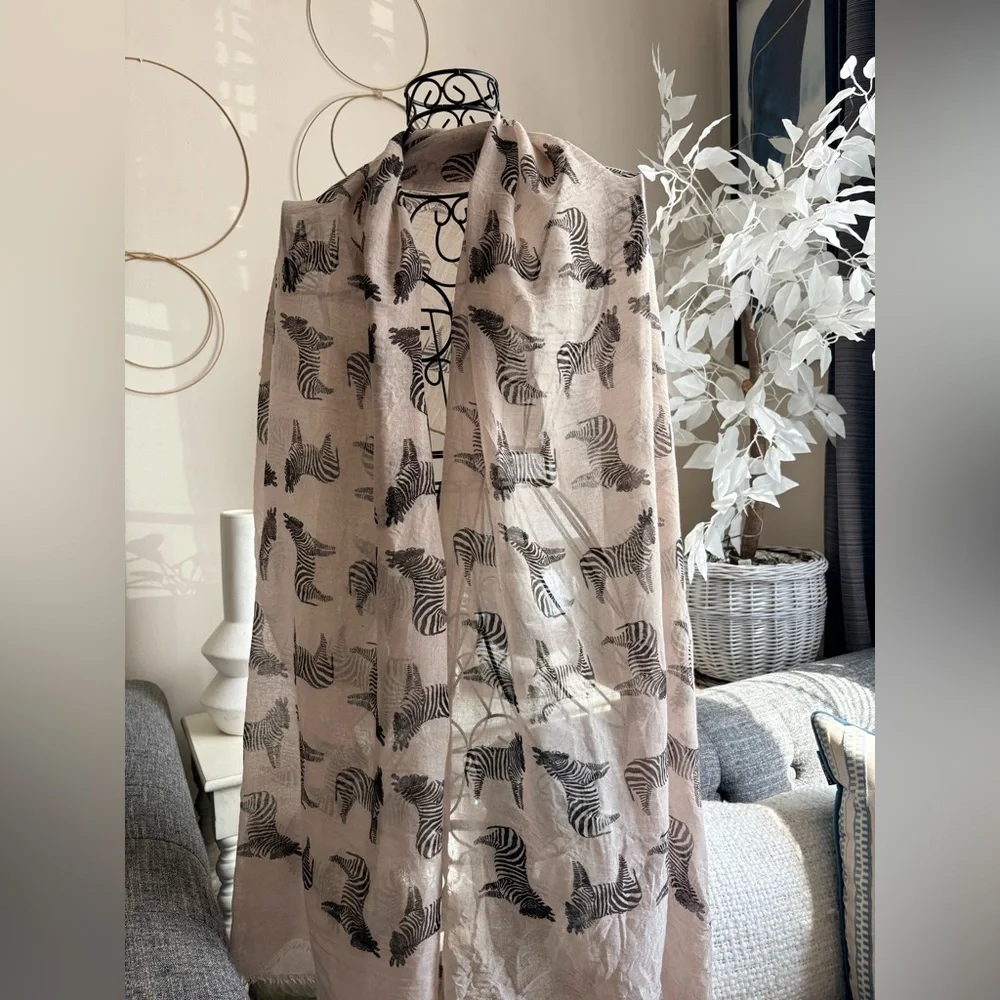 NWT Tickled Pink Black & Tan Zebra Print Wrap Scarf Size 27”x 76” - Picture 7 of 10